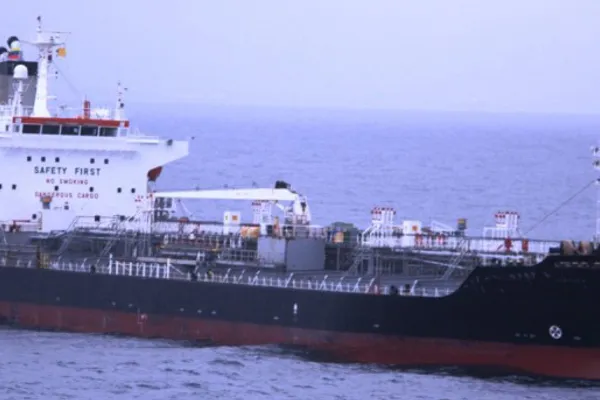 Oil/Chemical tanker for sale