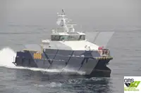 قارب طاقم للبيع