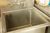 سفينة عبّارة للبيع