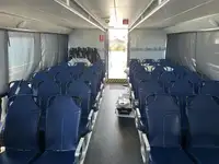 قارب مزدوج الهيكل للبيع