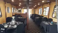 سفينة عبّارة للبيع