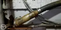 قارب مزدوج الهيكل للبيع