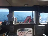 سفينة سحب للبيع