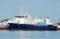 سفينة إمداد سريعة (FSV) للبيع