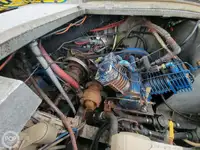 قارب نجاة للبيع