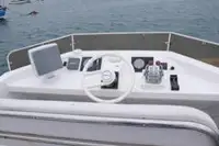 قارب نجاة للبيع