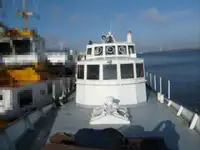 زورق دورية للبيع