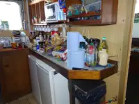 قوارب العمل للبيع