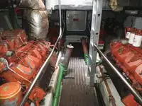 قارب طيار للبيع