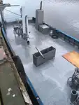 قوارب العمل للبيع