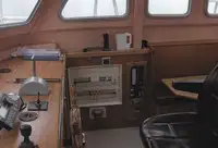 قوارب العمل للبيع