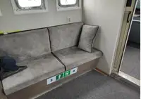 قوارب العمل للبيع