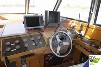 سفينة سياحية للبيع