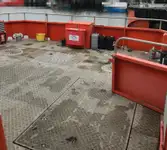 قارب مزدوج الهيكل للبيع