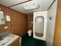 سفينة سحب للبيع