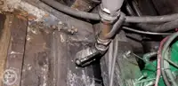 قارب مزدوج الهيكل للبيع