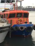 قوارب العمل للبيع