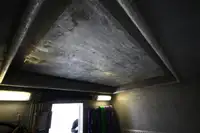 قارب مزدوج الهيكل للبيع