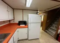قارب طاقم للبيع