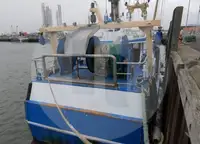 سفينة صيد بالشبكة الساحبة للبيع