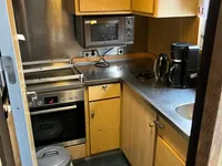 زورق دورية للبيع
