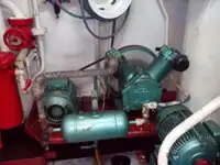 زورق السحب للبيع