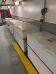 قوارب العمل للبيع