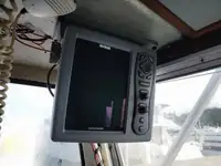 قارب نجاة للبيع