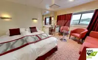سفينة سياحية للبيع
