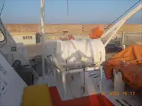 قارب طاقم للبيع
