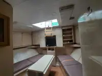 سفينة مسح للبيع