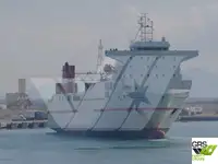 سفينة نقل بضائع بالمركبات (Ro-Ro) للبيع
