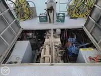 قارب نجاة للبيع