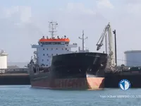 ناقلة نفط / مواد كيميائية للبيع