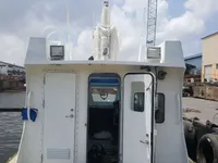 قارب طيار للبيع