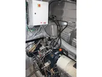قارب طاقم للبيع