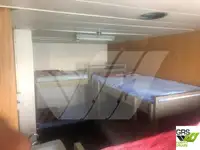 سفينة نقل بضائع بالمركبات (Ro-Ro) للبيع