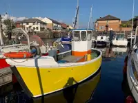 Trawler للبيع