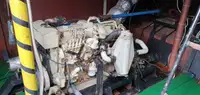 قوارب العمل للبيع