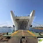 سفينة نقل بضائع بالمركبات (Ro-Ro) للبيع