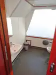 سفينة سياحية للبيع