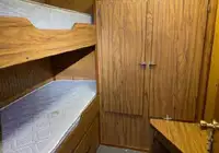 سفينة سياحية للبيع