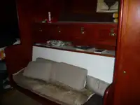 زورق دورية للبيع