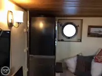 سفينة سحب للبيع