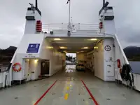 سفينة نقل بضائع بالمركبات (Ro-Ro) للبيع