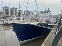 Trawler للبيع