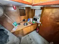 سفينة سحب للبيع