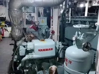 سفينة إمداد سريعة (FSV) للبيع