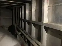 سفينة حاويات للبيع