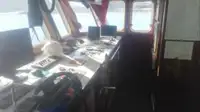 قوارب العمل للبيع